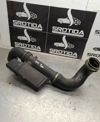 Mercedes-Benz E W211 Intercooler hose/pipe A2115280308