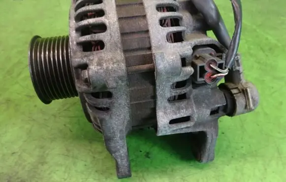 Mazda 6 Generator/alternator A3TB4981