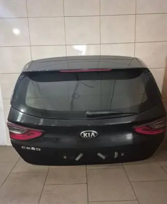 KIA Ceed Tailgate/trunk/boot lid 