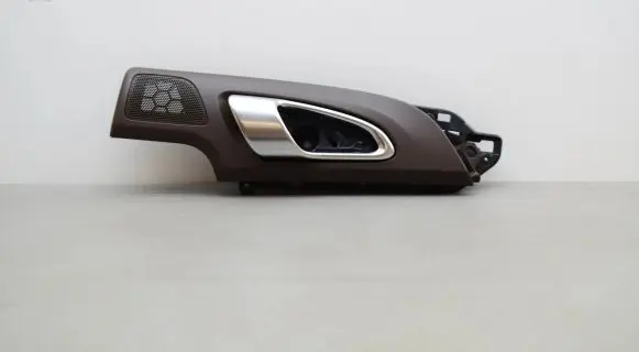 Porsche Cayenne (9Y0 9Y3) Rear door interior handle 7P5839248 7P5837020