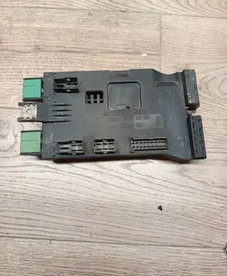 Mercedes-Benz Vito Viano W447 Fuse box set 08501002 000540650