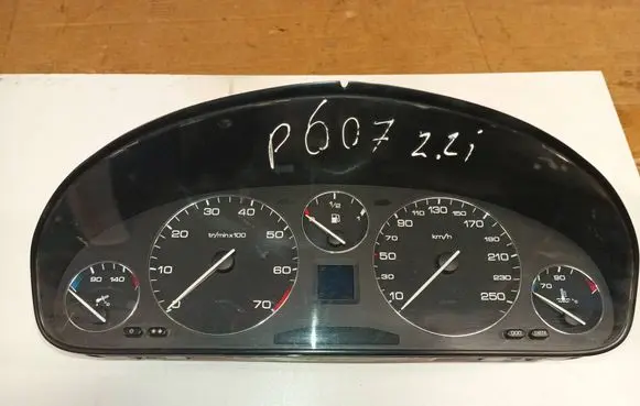 Peugeot 607 Speedometer (instrument cluster) 9629598280
