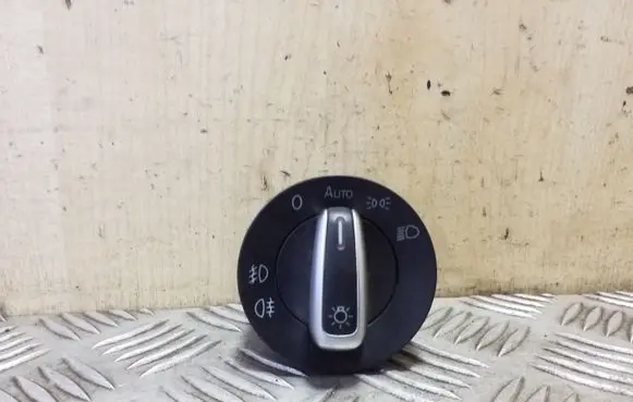 Volkswagen PASSAT CC Light switch 3C8941431A