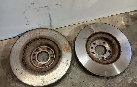 Front brake disc