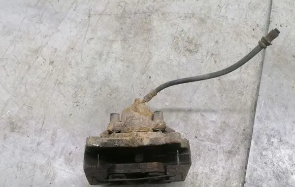 Volkswagen PASSAT B6 Front brake caliper