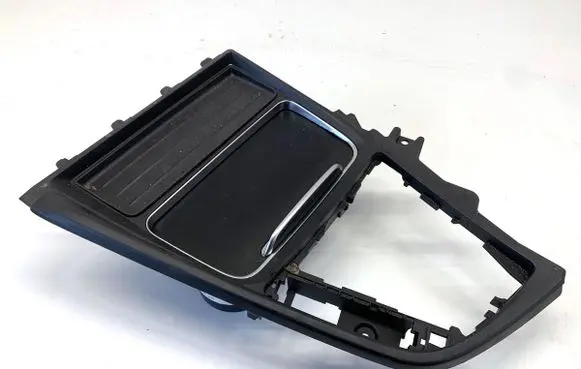 BMW 3 F30 F35 F31 Cup holder 