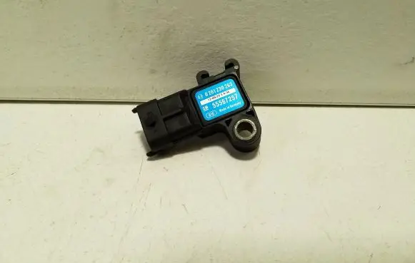 Opel Zafira C Air pressure sensor 0261230263 55567257