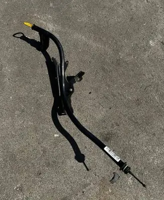 Mercedes-Benz Sprinter W907 W910 Oil level dip stick A6510100124