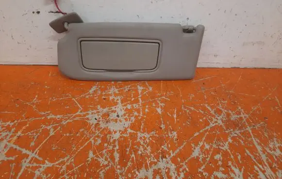 Volvo S40 Sun visor