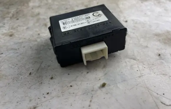 Toyota Land Cruiser (J120) Immobilizer control unit/module 626317000 8978060340
