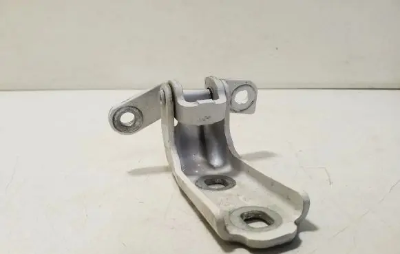 Opel Zafira C Rear door lower hinge