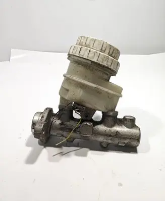 Mitsubishi L200 Master brake cylinder 