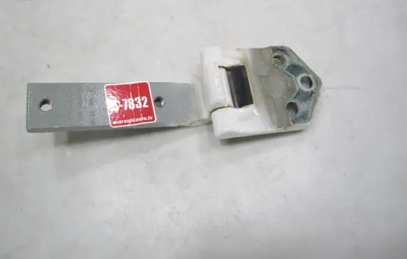 Volkswagen Caddy Rear door upper hinge 2K5827151