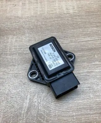 BMW 5 E60 E61 ESP acceleration yaw rate sensor 6758750 0265005266