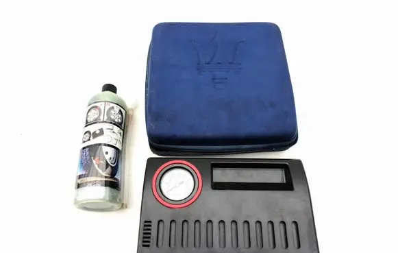 Maserati Quattroporte Tire air pump compressor 