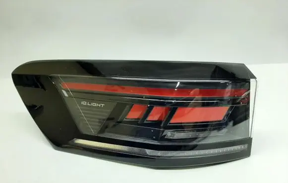Volkswagen PASSAT B9 Rear/tail lights 3J0945207A
