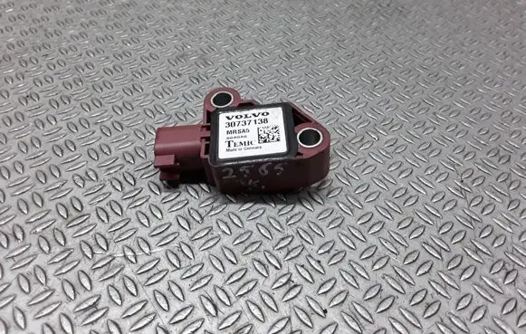 Volvo V50 Airbag deployment crash/impact sensor 30737138
