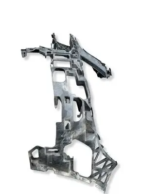 Mercedes-Benz C W204 Front bumper mounting bracket A2048850016 2048850016