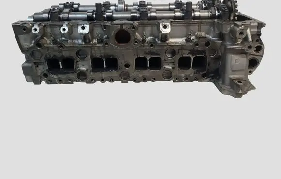 Mercedes-Benz Vito Viano W639 Engine head R651016 A6510150601TF A6510150601