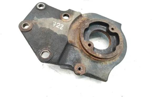 Mazda B series UF Fuel pump bracket Y6ZG