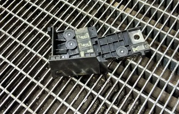 Ford Turneo Courier Positive wiring loom 