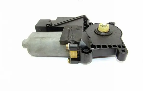 Mercedes-Benz A W168 Rear door window regulator motor 0130821699
