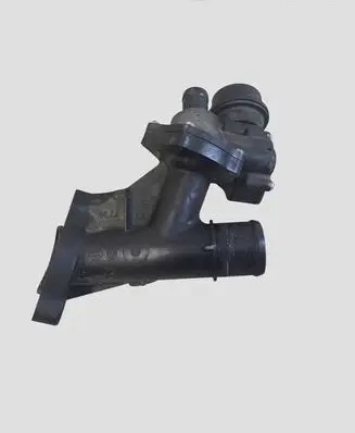 Nissan X-Trail T31 Thermostat/thermostat housing 110600686R