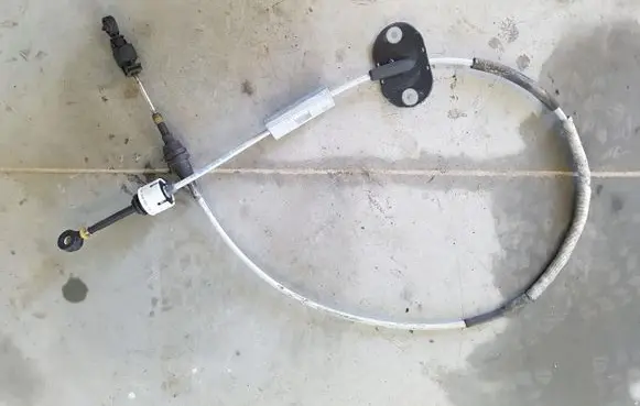 Ford Focus Gear shift cable linkage 