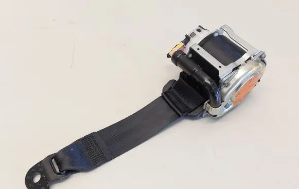 Volkswagen ID.5 Rear seatbelt 