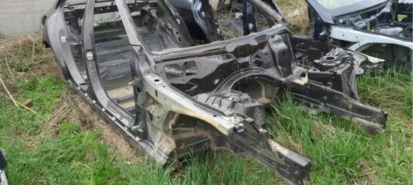 Mercedes-Benz C W205 Front quarter panel 