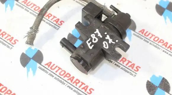 BMW 1 E81 E87 Turbo solenoid valve 780539101 7805391
