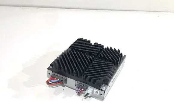 Honda CR-V Sound amplifier 39186-TLA-6110-M1