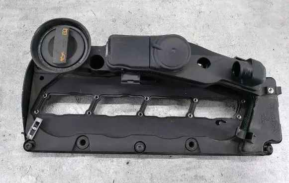 Seat Exeo (3R) Rocker cam cover 03L103469A