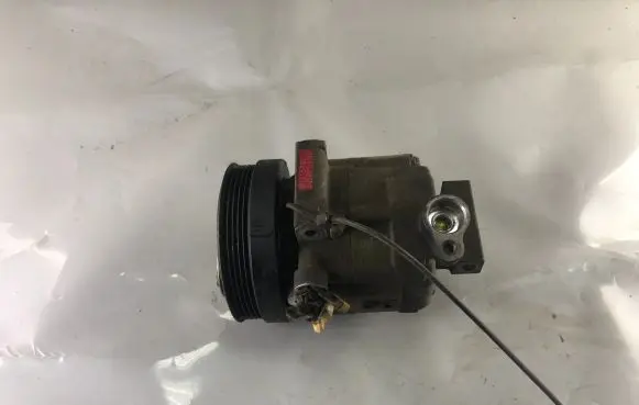 Mitsubishi Pajero Pinin Air conditioning (A/C) compressor (pump) MR315497