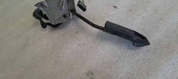 Audi 100 S4 C4 Accelerator pedal position sensor 0205001001