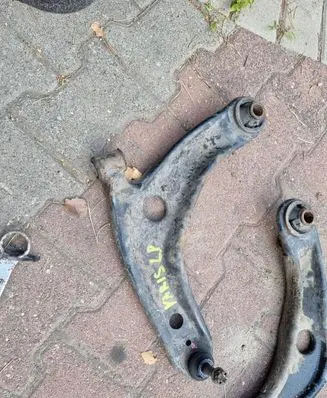 Toyota Yaris Front control arm XXXXXXXXX