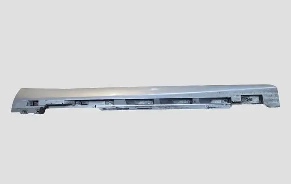 Volvo V40 Sill 31395043
