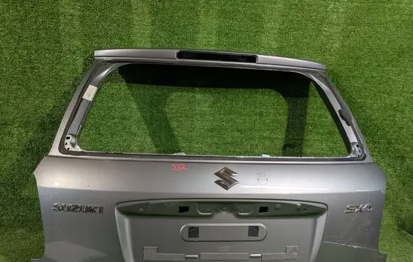 Suzuki SX4 Truck tailgate