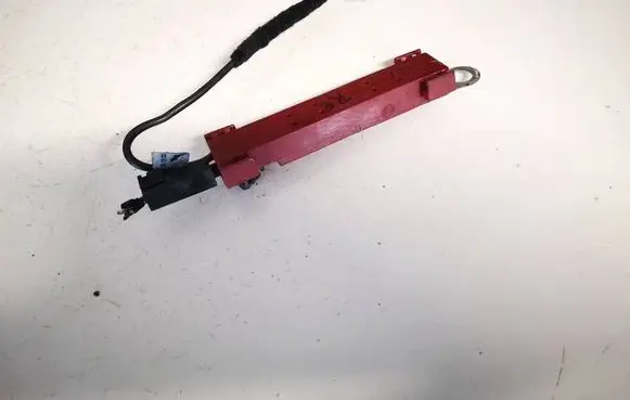 Volvo V50 Antenna control unit 8673656