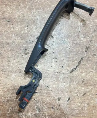 BMW 3 E90 E91 Front door exterior handle 7865921