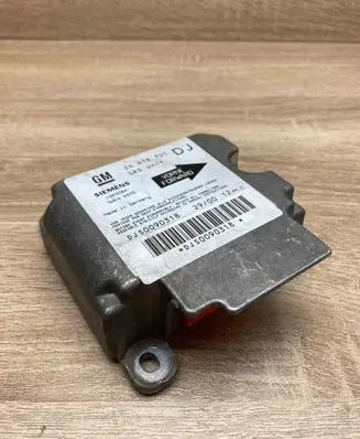 Opel Vectra B Airbag control unit/module 24416701 5WK42975 USED