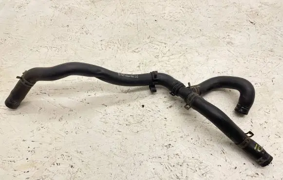 Volkswagen Transporter - Caravelle T4 Engine coolant pipe/hose 074122073Q