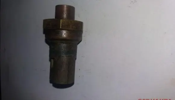Coolant temperature sensor