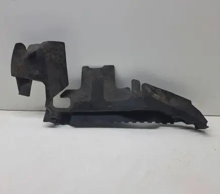 Audi A6 S6 C6 4F Intercooler air guide/duct channel 4F0121284