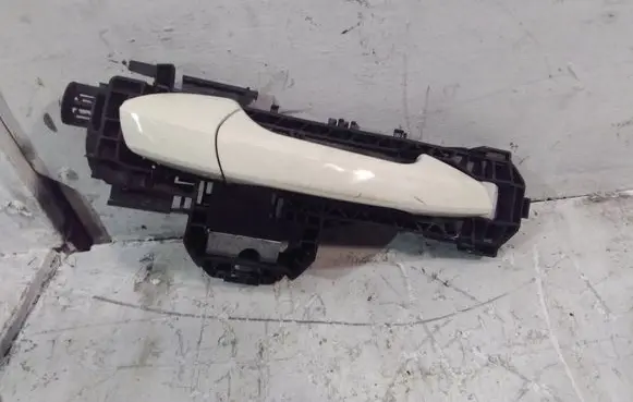 Mercedes-Benz CLA C117 X117 W117 Rear door exterior handle A2047601634