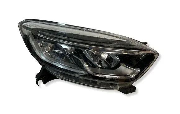 Renault Captur Headlight/headlamp 260107244R