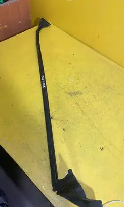 Mini One - Cooper R50 - 53 Windshield/front glass wiper blade RZ1R12P5