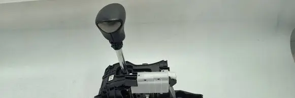 Lexus ES VII XZ10 Gear shifter/selector 75G649LHD