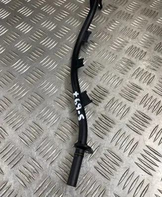 Audi A7 S7 4K8 Oil level dip stick 05L103634A
