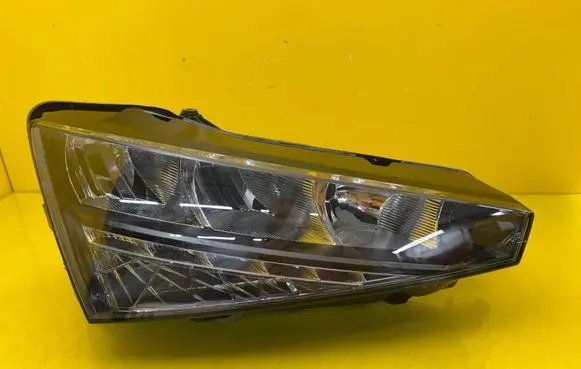 Skoda Scala Headlight/headlamp 657941016